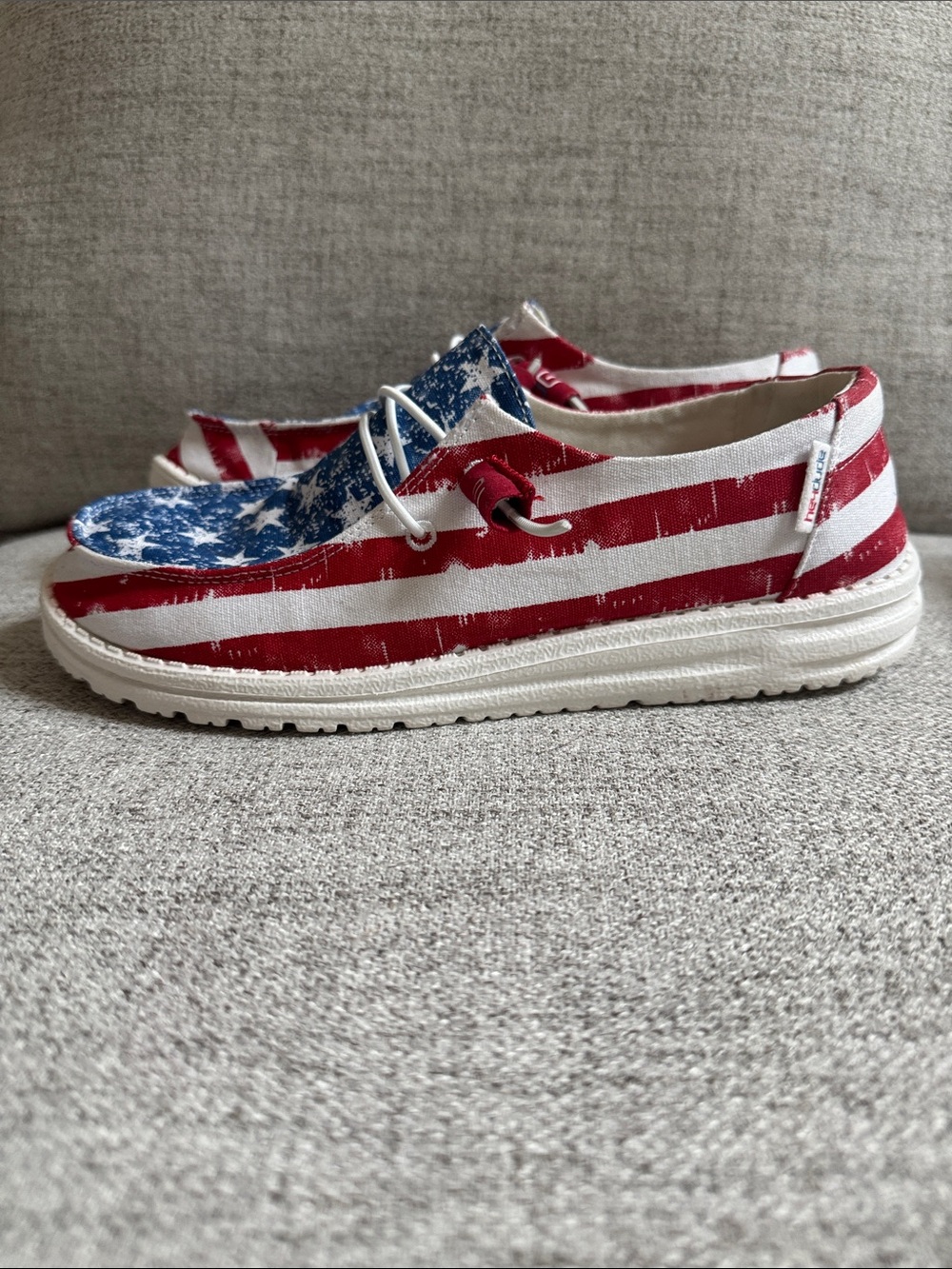 Hey Dude Women's Moccasins - Blue, Red, White Star Print - Picture 2 of 8